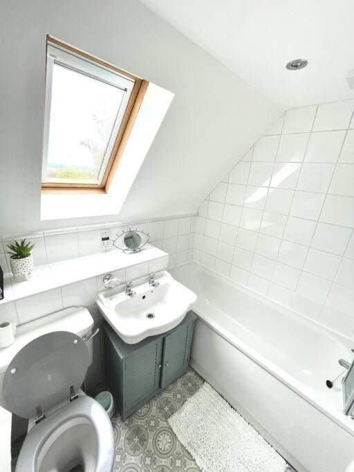 High-End 2 Bed Maisonette In Beaulieu Park Broomfield  Екстер'єр фото