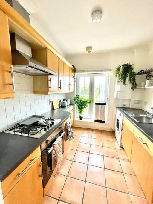 High-End 2 Bed Maisonette In Beaulieu Park Broomfield  Екстер'єр фото