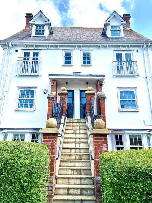High-End 2 Bed Maisonette In Beaulieu Park Broomfield  Екстер'єр фото